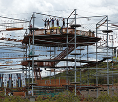 A similar installation to what is proposed at Snow Valley designed by KristallTurm at Castle Rock in Colorado.